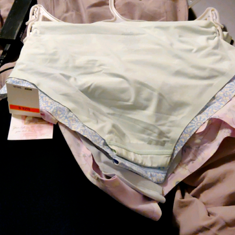 UNWORN jsimpson underwear set